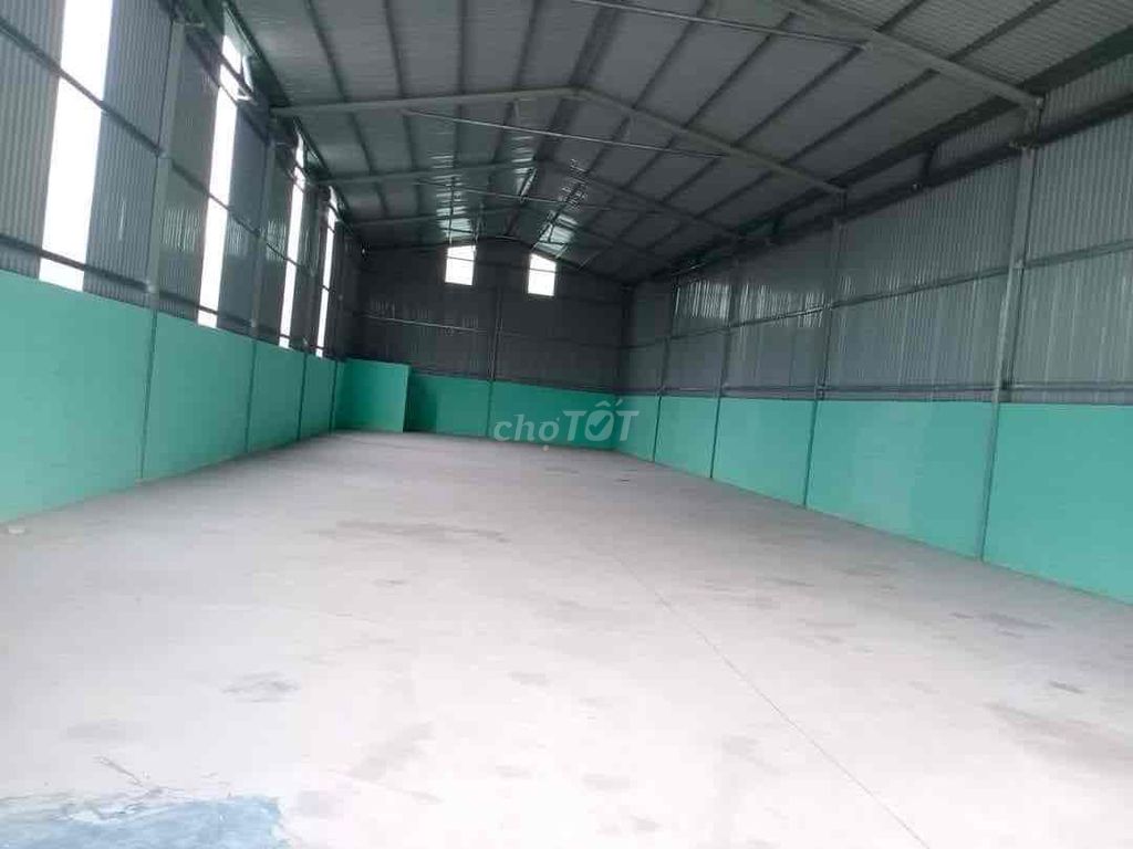 CHO THUÊ XƯỞNG KHÁNH BÌNH, TÂN UYÊN 520m2