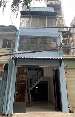 Rent · 2 bd · 27 м² · Quận Bình Thạnh, ул. Phạm Viết Chánh