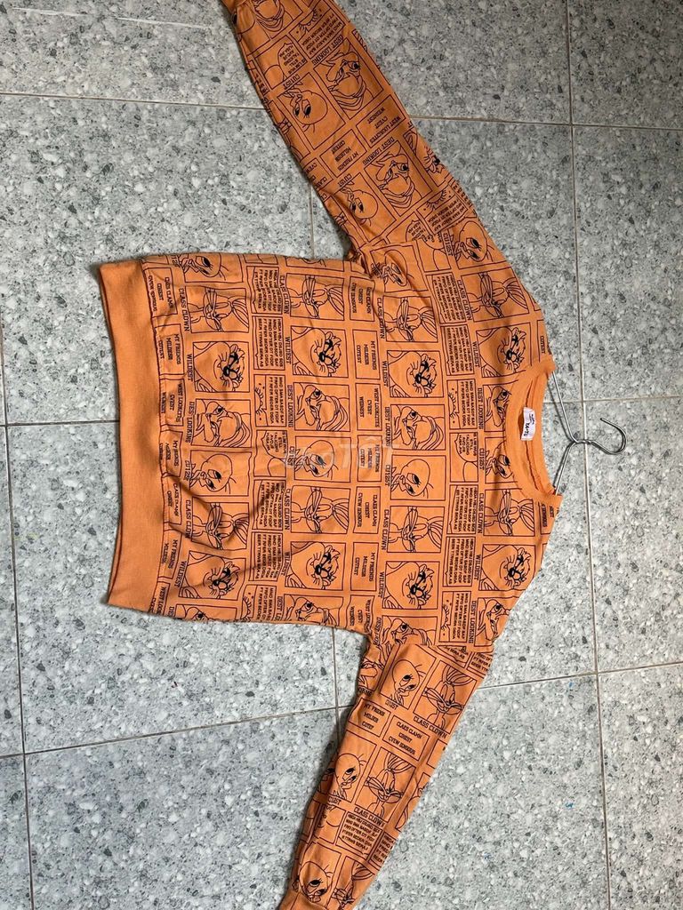 Áo thun tay dài Unisex vải thun. Mua bán Quần áo tại Quận 8 Tp Hồ Chí Minh được đăng bởi 03 Nguyễn Minh Châu hình 1