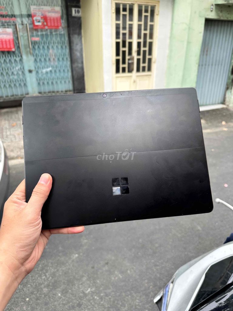 Microsoft Surface Pro X SQ1 13 inch 8GB/128GB. Mua bán Máy tính bảng tại Quận Ninh Kiều Cần Thơ được đăng bởi Thu Mua Laptop điện thoại giá cao tận nơi TP Cần Thơ hình 1