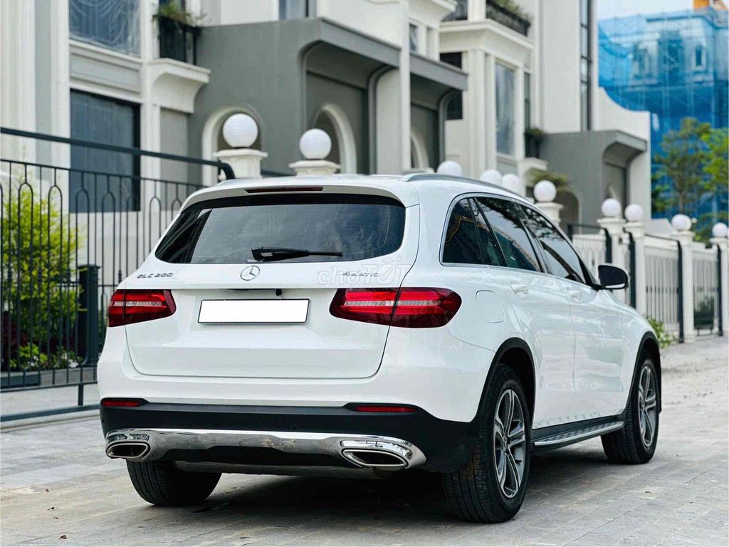Mercedes Benz GLC Class 2019 - 41000 km. Mua bán Ô tô tại Quận Bắc Từ Liêm Hà Nội được đăng bởi Phạm Bá Hướng hình 4