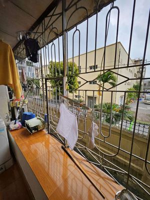 bán gấp căn tập thể in tiền nằm trên đường hoàng quốc việt