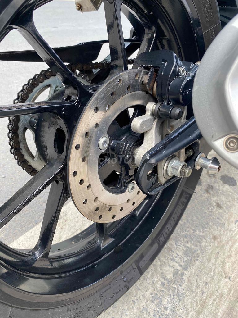 Yamaha R15 2022 màu Đỏ. Mua bán Xe máy tại Huyện Hóc Môn Tp Hồ Chí Minh được đăng bởi xe máy Tùng Liên  hình 8