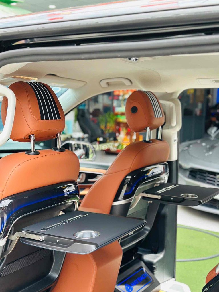 Mercedes Benz V Class 2020 V250 Luxury - 58000 km. Mua bán Ô tô tại Quận 8 Tp Hồ Chí Minh được đăng bởi Hồng Phúc hình 9