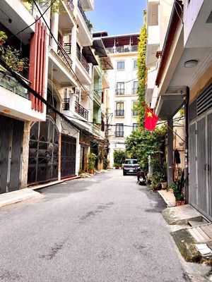 Nhà phố 52 m² · Nguyễn Ngọc Nại
