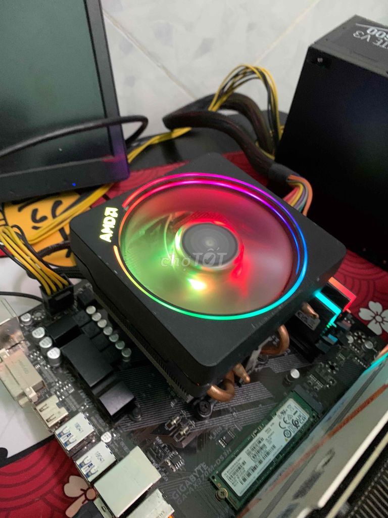 Tản nhiệt AMD Wraith Prism RGB