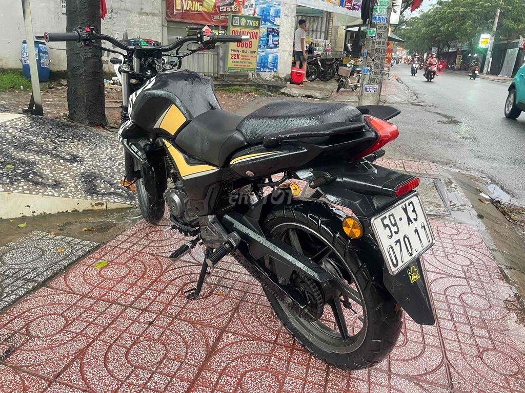 Benelli TNT150 2017 biển số thành phố. Mua bán Xe máy tại Huyện Bình Chánh Tp Hồ Chí Minh được đăng bởi Phong Vũ hình 6