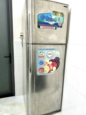Tủ lạnh mua 2.500 tl lai 2trieu ,mới sd dc 2 tháng