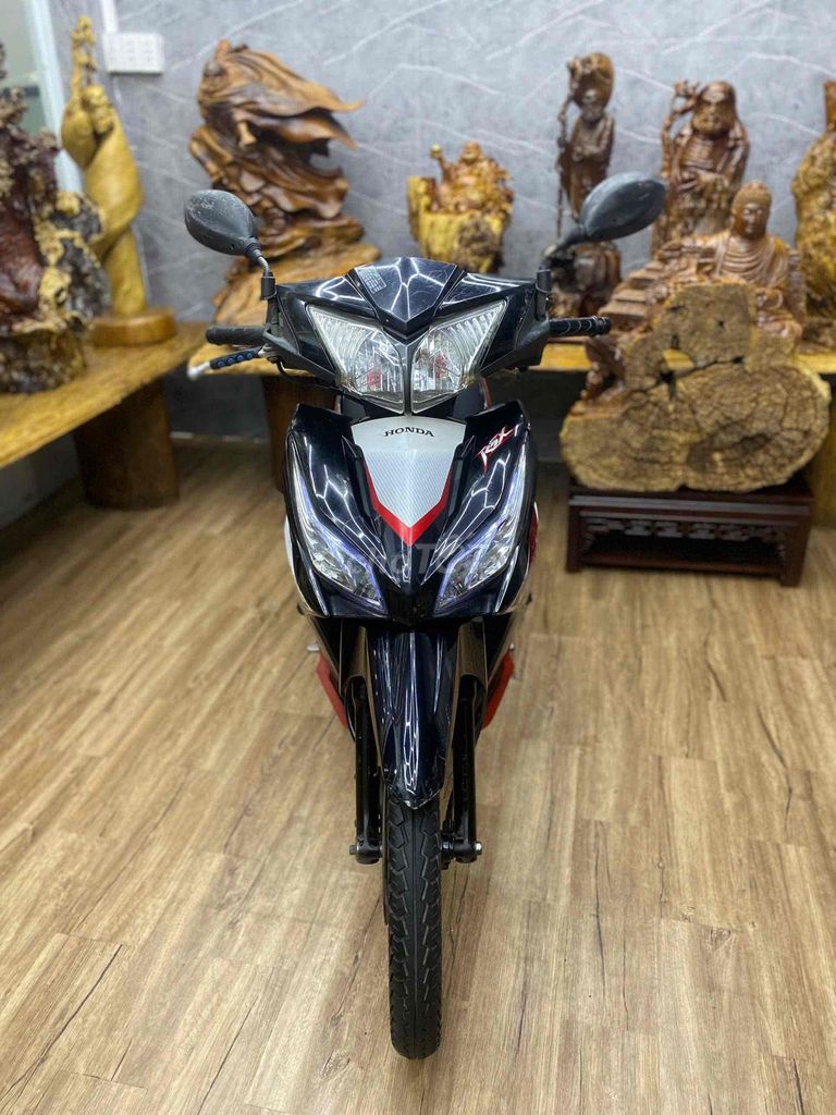 👉Wave rsx chính chủ biển SG dàn chân cứng, máy êm. Mua bán Xe máy tại Quận 7 Tp Hồ Chí Minh được đăng bởi Xe Cũ Hiếu CT hình 3