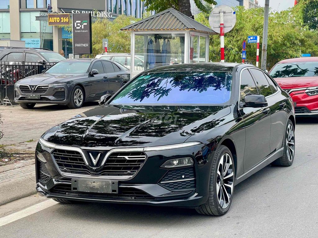 VinFast Lux A2.0 Premium 2021 Đen 36000 km. Mua bán Ô tô tại Quận Thanh Xuân Hà Nội được đăng bởi Cường Auto 266 hình 1