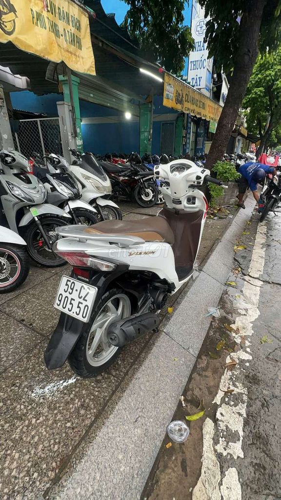 Honda Vision 2020 Smartkey белый