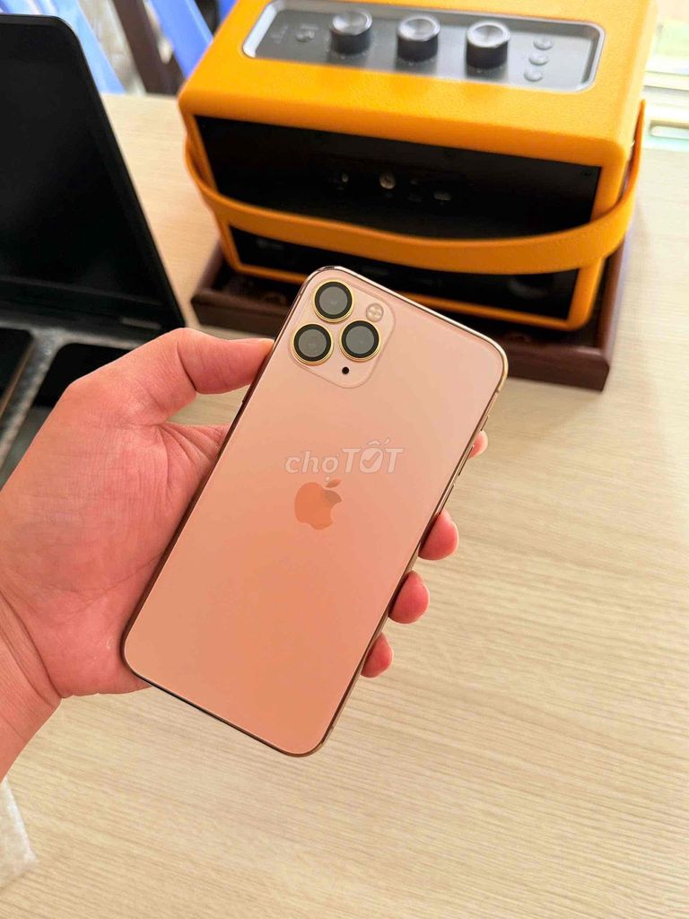 ip 11pro 64G Quốc Tế zin full đẹp pin cao 95% 🥰. Mua bán Điện thoại tại Thành phố Thủ Đức Tp Hồ Chí Minh được đăng bởi Điện Thoại Tốt giá sinh viên  hình 1