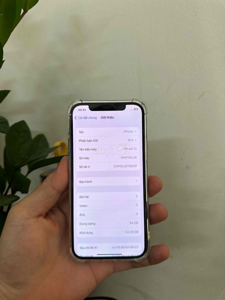 12 thường 64 gb. Mua bán Điện thoại tại Quận Hà Đông Hà Nội được đăng bởi Thành Đô  hình 1
