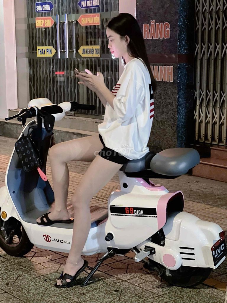 Dạ em bán lại chiến xe điện k1. Mua bán Xe đạp tại Thành phố Bến Tre Bến Tre được đăng bởi ngoctham hình 2