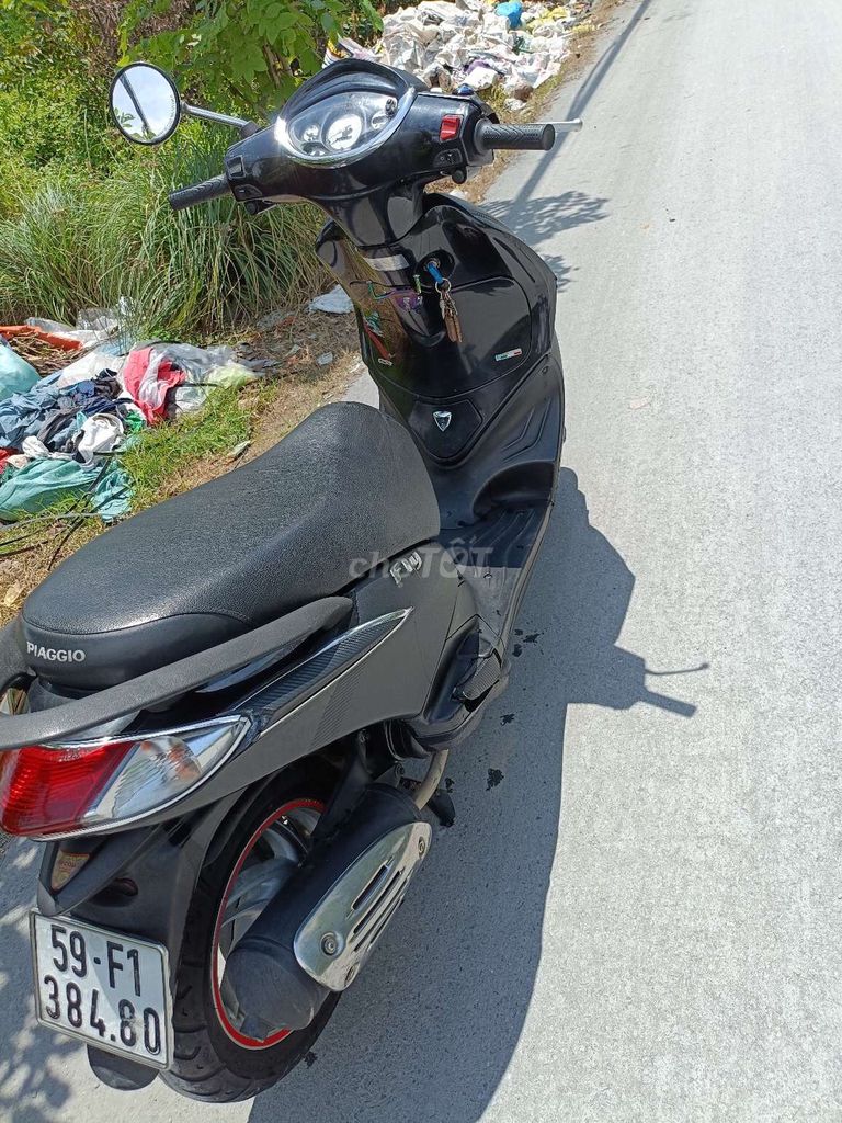 Bán xe Fly Fi 125.máy nguyên rin êm chạy vọt bốc. Mua bán Xe máy tại Thành phố Thủ Đức Tp Hồ Chí Minh được đăng bởi phát tài hình 3