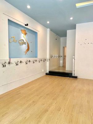 Rent · 2 bd · 70 м² · Quận Ngũ Hành Sơn, ул. Đường An Thượng 11