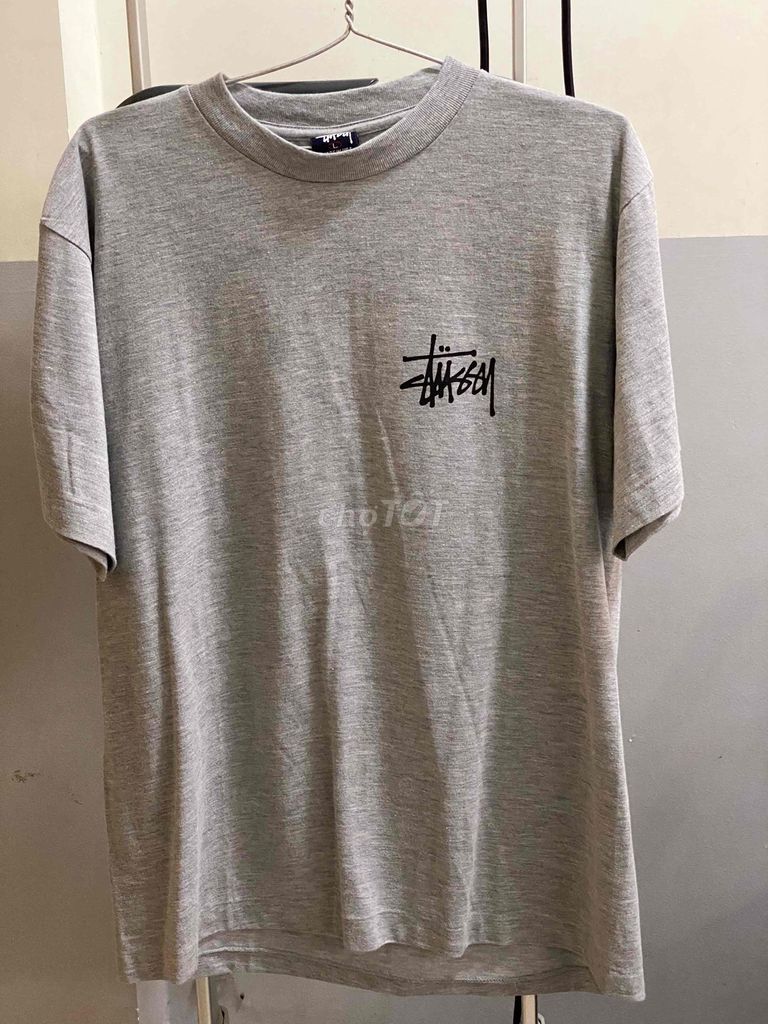 Áo thun Stussy Xám L made in USA. Mua bán Quần áo tại Huyện Nhơn Trạch Đồng Nai được đăng bởi Hiếu hình 1