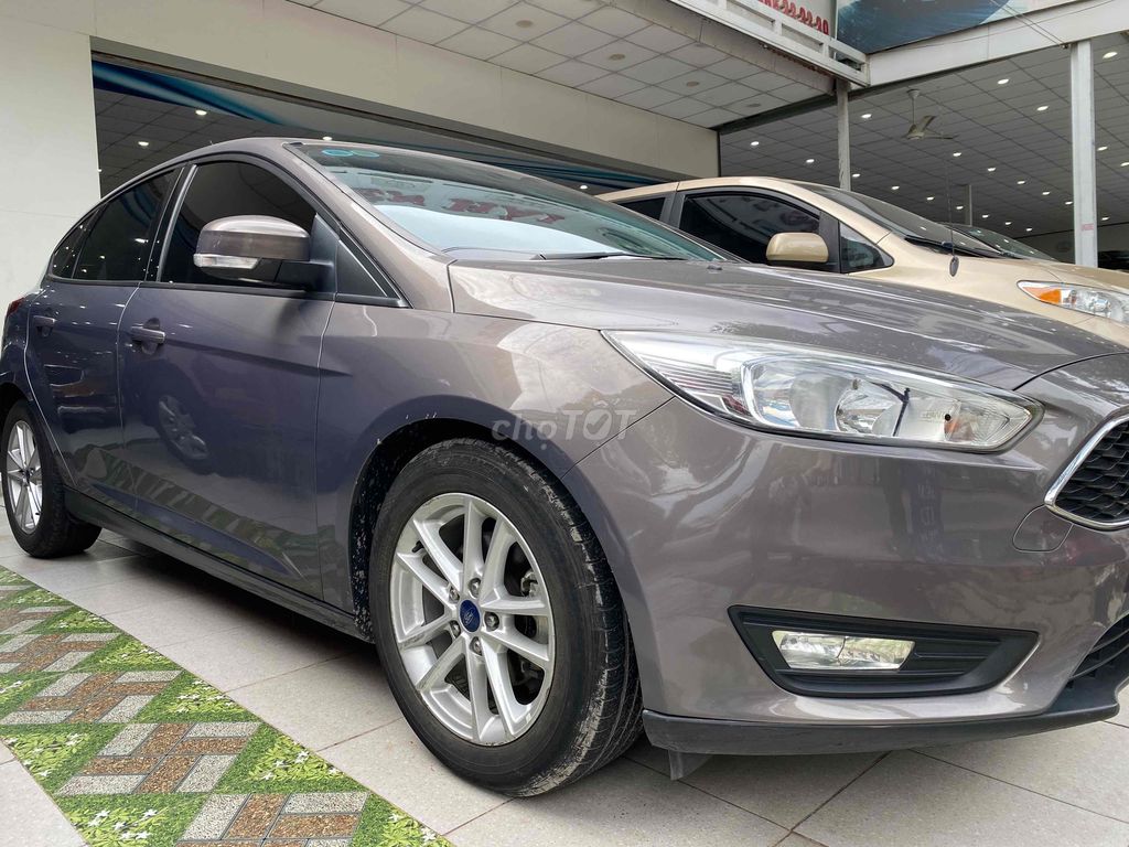 Ford Focus 2016 1 chủ từ đầu, giá 290 trieu. Mua bán Ô tô tại Thành phố Thủ Dầu Một Bình Dương được đăng bởi Car Bình Dương hình 3