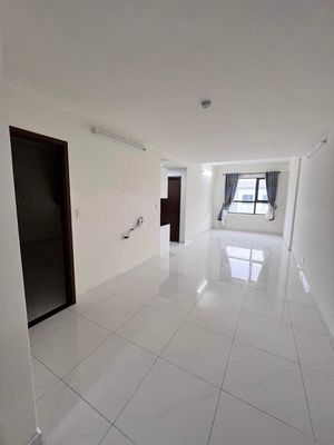 Cho thuê Green River dt72m2 2Pn 2Wc có 2 máy lạnh,rèm giá 9tr5, quận 8