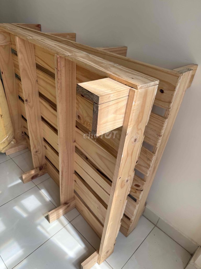 Nệm Cao Su Non Gỗ Thông 1m2 và balet  Chưa Sử Dụng. Mua bán Giường, chăn ga gối nệm tại Quận 12 Tp Hồ Chí Minh được đăng bởi Quyên hình 1