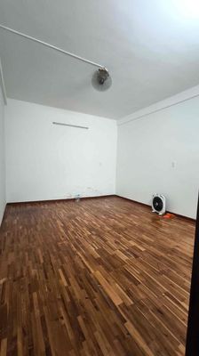 Chung cư Bàu Cát thang bộ. Dt 31m2 có 1 pn,1 wc. Mua bán căn hộ/chung cư tại Quận Tân Bình Tp Hồ Chí Minh được đăng bởi phạm thị Nguyệt