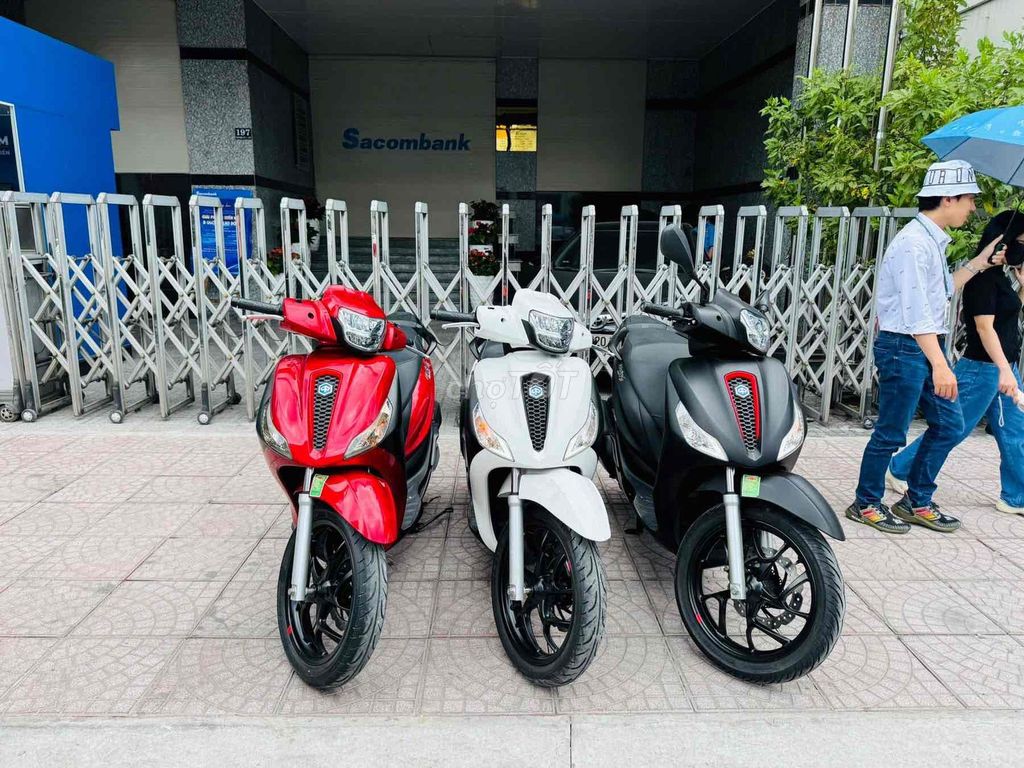 Piaggio Medley 2023 chính chủ biển số thành phố. Mua bán Xe máy tại Quận Phú Nhuận Tp Hồ Chí Minh được đăng bởi VESPA Piaggio Quốc Vương  hình 2