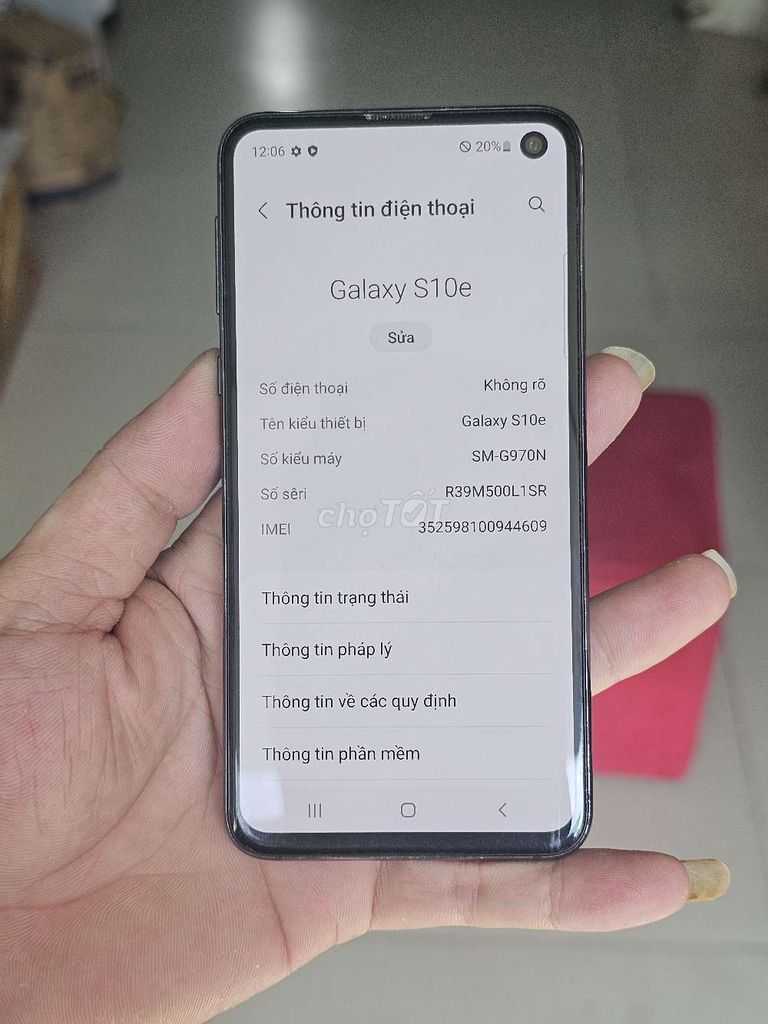 Samsung Galaxy S10E . 6/128Gb