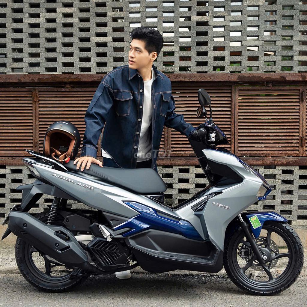 Xe máy Honda Air Blade 125 bản Cao Cấp 2025. Mua bán Xe máy tại Quận 4 Tp Hồ Chí Minh được đăng bởi Head Phát Tiến hình 3