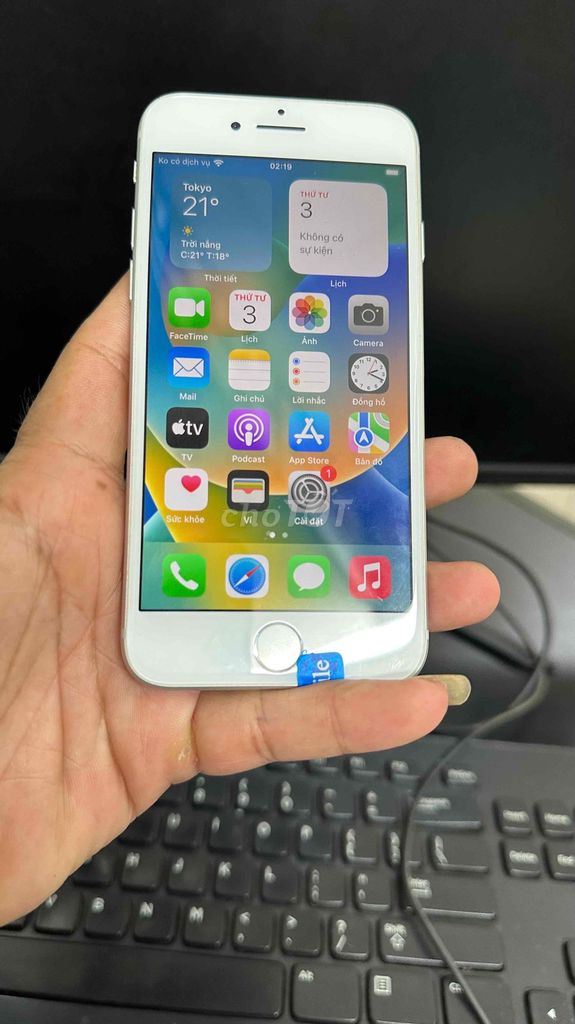 Apple iPhone 8 64GB Trắng Quốc tế. Mua bán Điện thoại tại Quận Cầu Giấy Hà Nội được đăng bởi Đoàn duy Hải hình 1