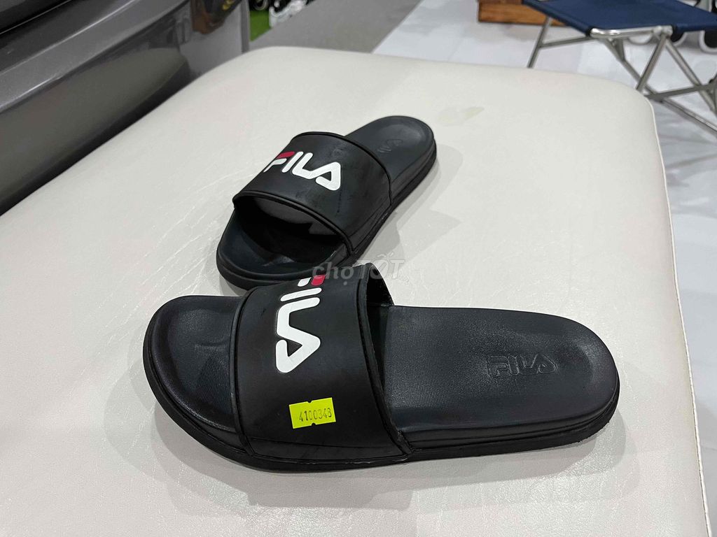 Dép FILA size 41(26cm), mới 95%, bao real.