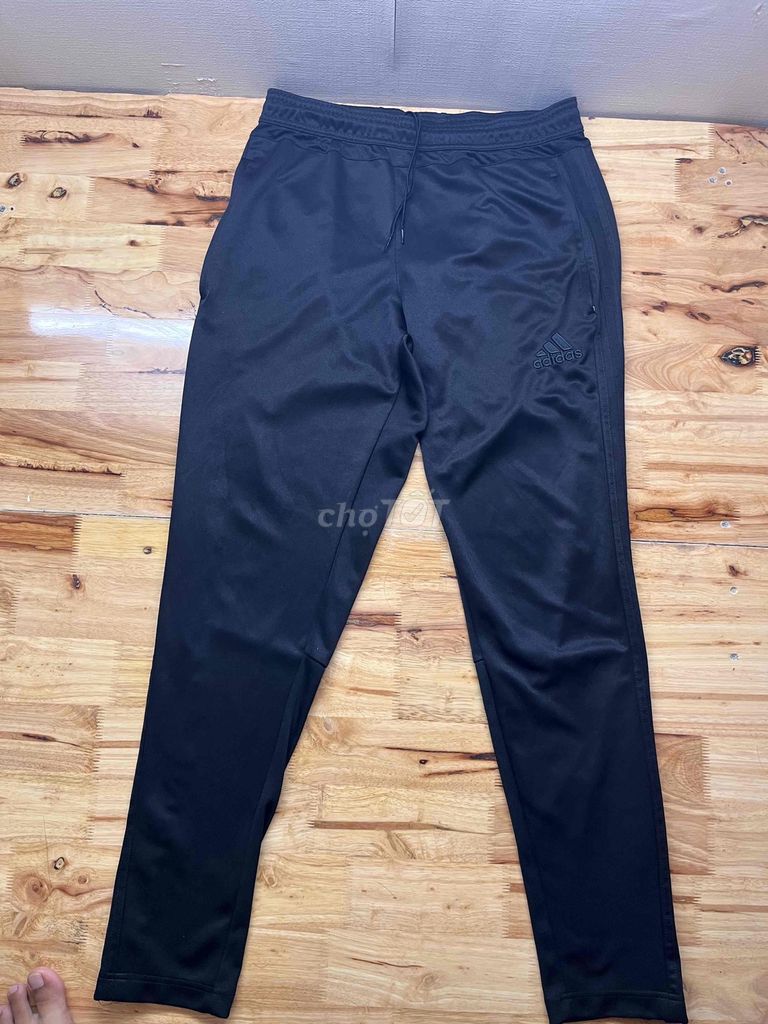 Quần thể thao Adidas Nam Đen size 32-34. Mua bán Quần áo tại Quận Phú Nhuận Tp Hồ Chí Minh được đăng bởi Đồ si giá rẻ Sài Gòn hình 1