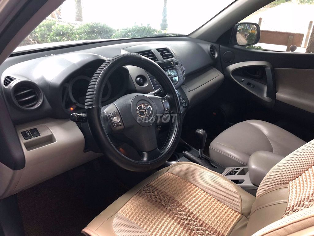 0988856546 - TOYTA RAV4 LIMITED số tự động x nhập nguyên chiếc