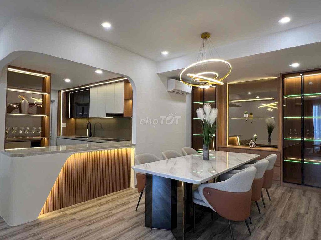 Bán căn hộ Phú Mỹ Hưng 118m2 3pn nhà đẹp giá 11.3 tỷ có sổ. Mua bán căn hộ/chung cư tại Quận 7 Tp Hồ Chí Minh được đăng bởi Lương Hiệp Định hình 2