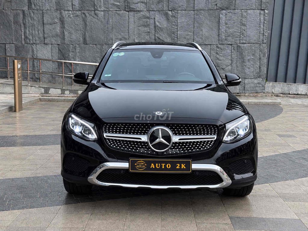 Mercedes GLC 200 2018 г.в., полный фарш, супермягкая подвеска