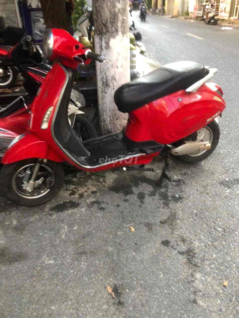 Электроскутер OK Bike Vespa красный