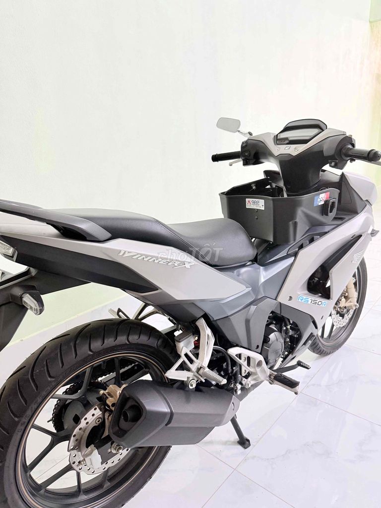 Honda Winner X V3 Bạc Odo 15.000km. Mua bán Xe máy tại Thành phố Vĩnh Long Vĩnh Long được đăng bởi Dương Nguyễn hình 1