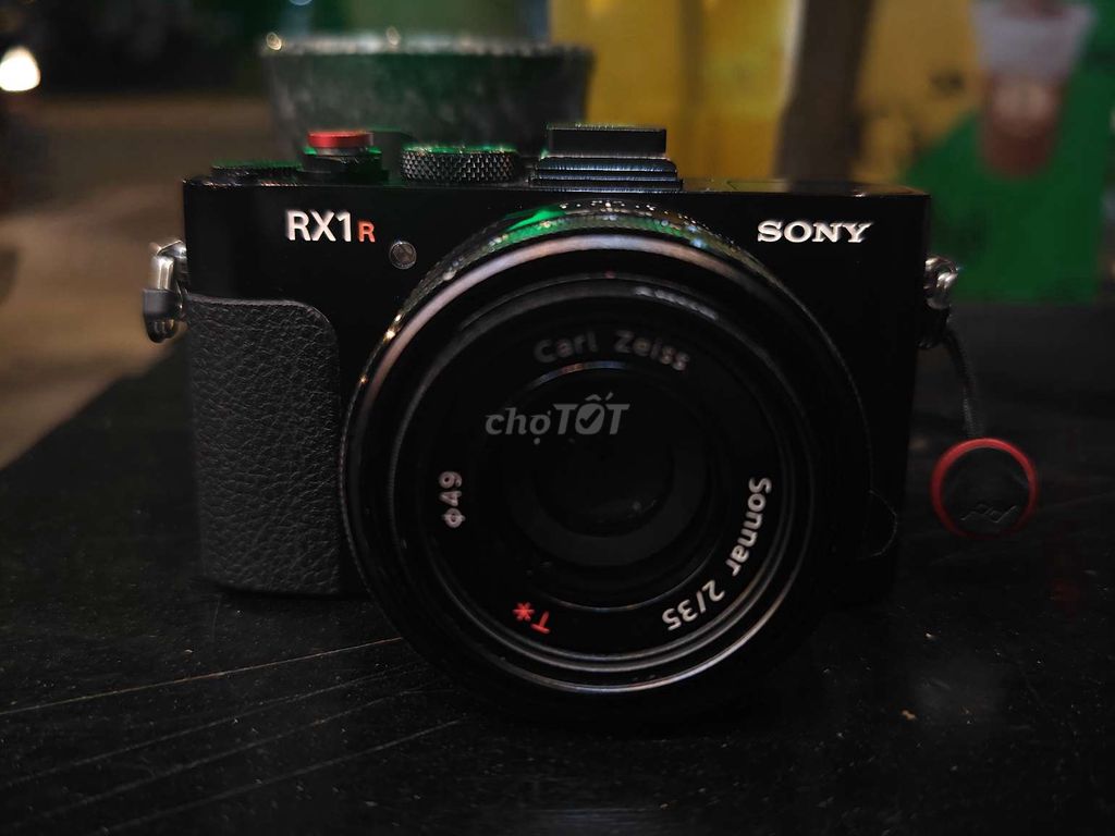 Fullframe compact Sony RX1R zin đẹp nhiều đồ chơi