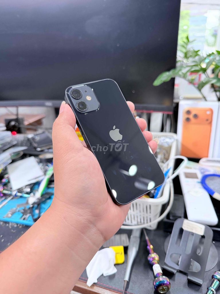 12 mini 128gb zin p100% Bán có Gl + Góp icloud. Mua bán Điện thoại tại Thành phố Biên Hòa Đồng Nai được đăng bởi HUNG  hình 1
