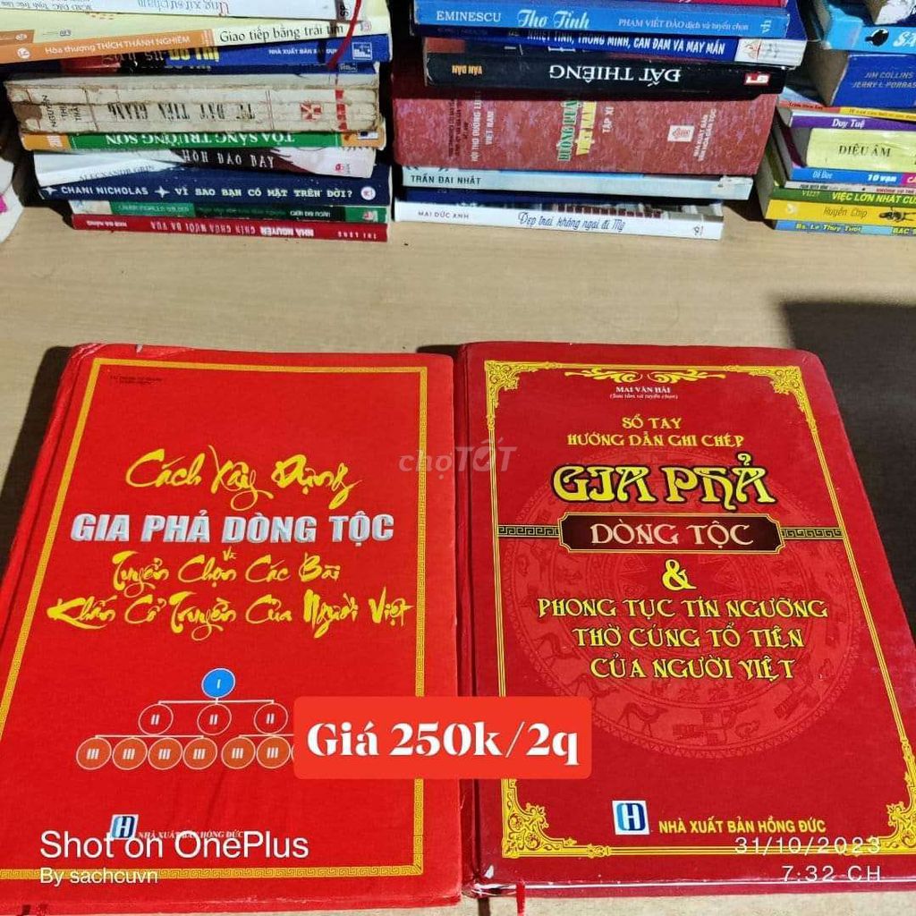 COMBO 2Q GIA PHẢ DÒNG TỘC
Sách bìa cứng