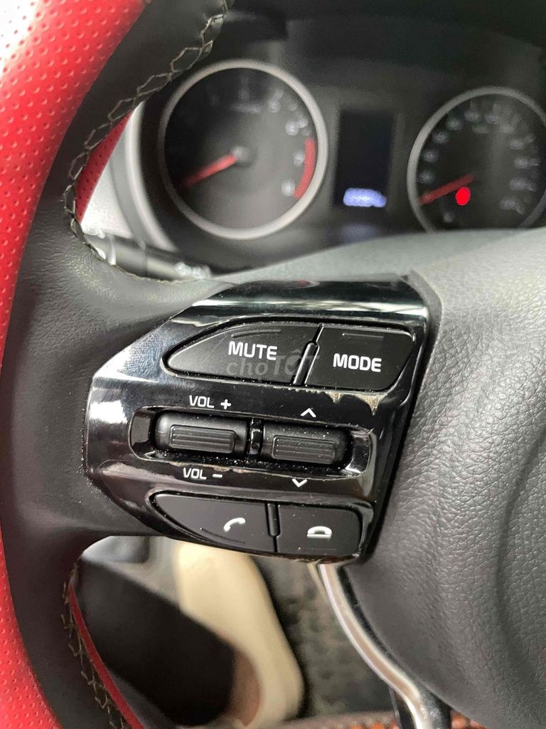 Kia Soluto 2022 Trắng 22000 km. Mua bán Ô tô tại Thành phố Thủ Đức Tp Hồ Chí Minh được đăng bởi phạm phú thọ hình 2