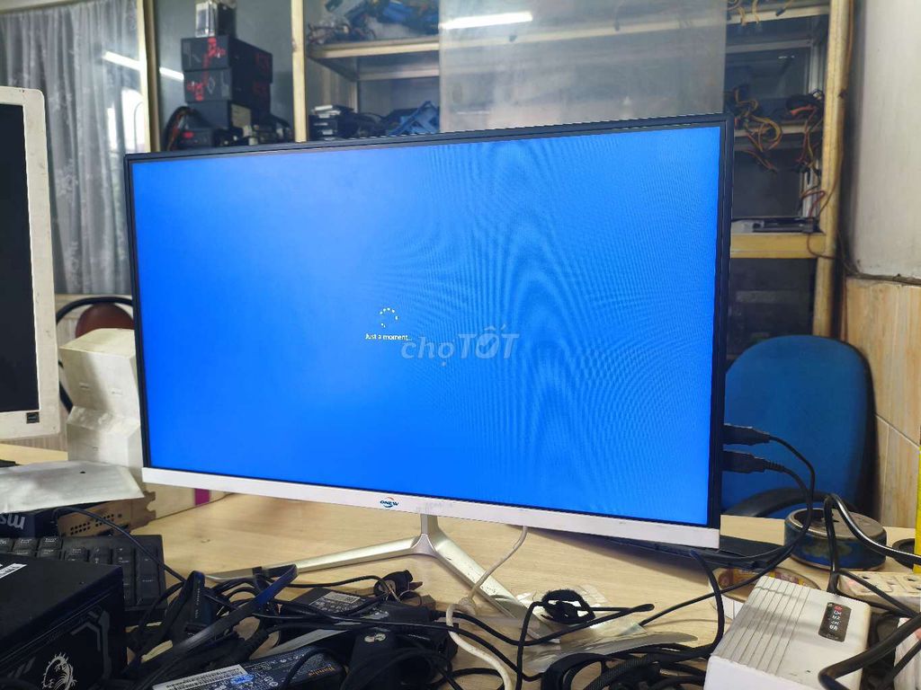 Máy tính All in One i5 7500/16GB/256GB SSD. Mua bán Máy tính để bàn tại Quận 7 Tp Hồ Chí Minh được đăng bởi Cường hình 1