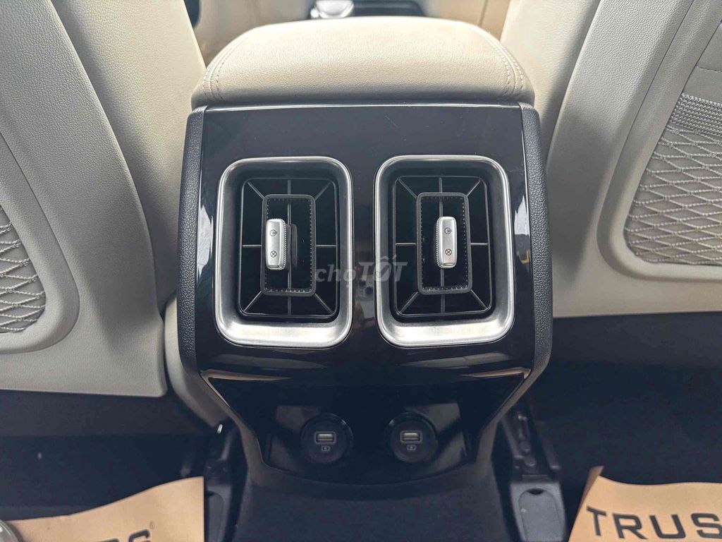 Kia Sorento 2022 Signature 2.5 AT AWD - 30000 km. Mua bán Ô tô tại Quận 8 Tp Hồ Chí Minh được đăng bởi Cửa hàng ô tô cũ TRUST CARS hình 13