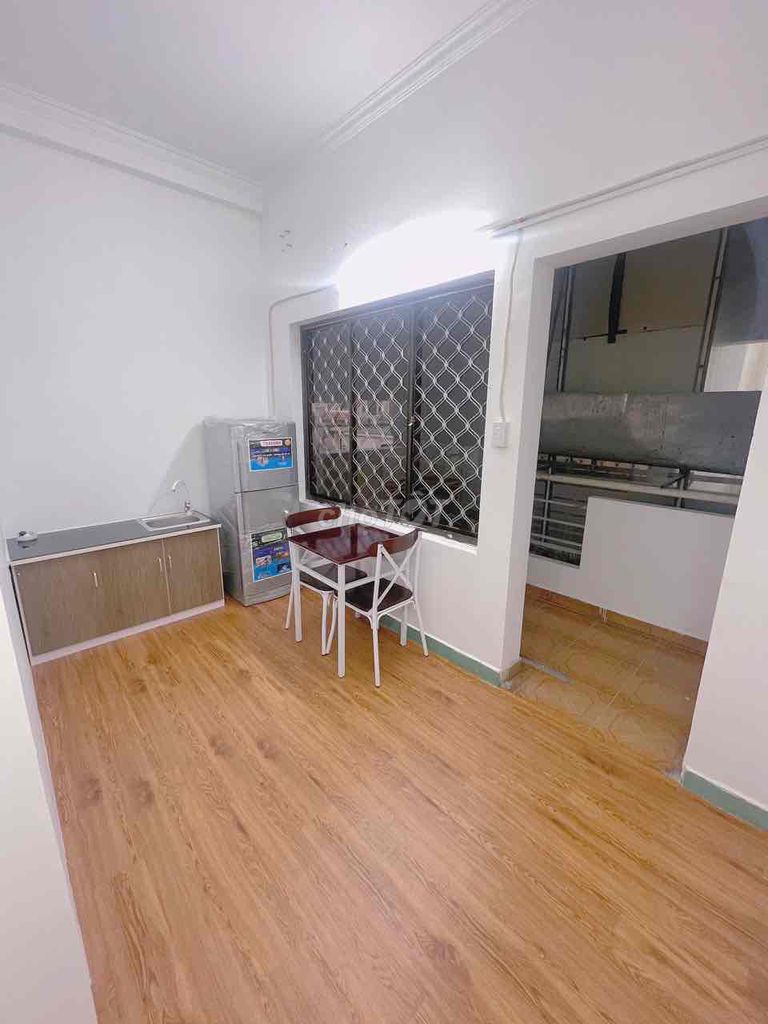 Căn hộ 50m2 Phú Nhuận gần sân bay, công viên Gia định