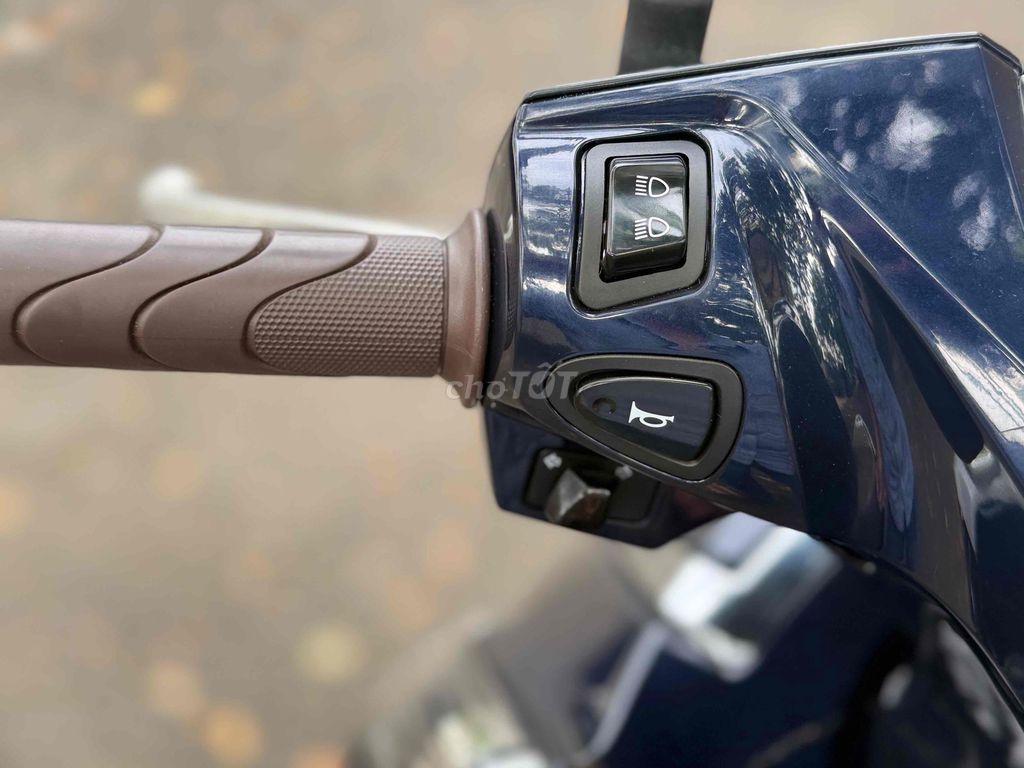 BÁN XE LEAD 2022 máy 4val lướt 4900km bstp sang te. Mua bán Xe máy tại Thành phố Thủ Đức Tp Hồ Chí Minh được đăng bởi XE MÁY ANH hình 20