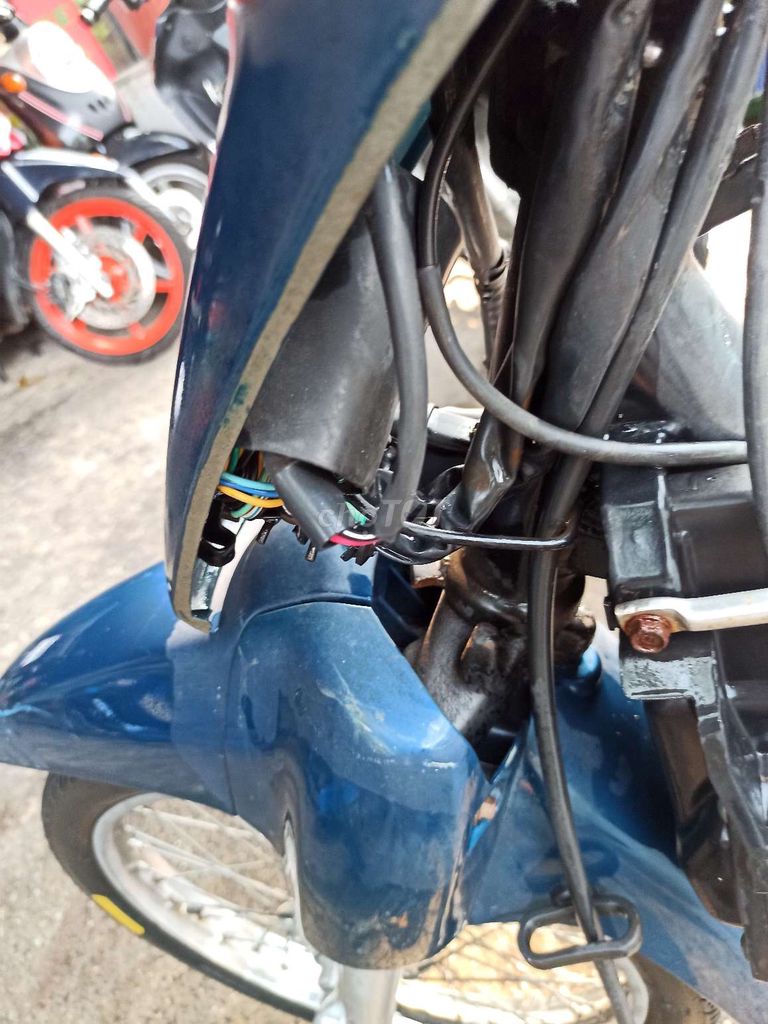 Honda Wave Anfa 2002 LỐC ĐEN STP CÒN BẢNG TEST GỐC. Mua bán Xe máy tại Quận Bình Tân Tp Hồ Chí Minh được đăng bởi LÊ TRUNG VIỄN. hình 19