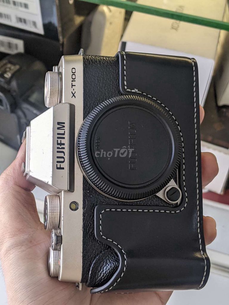 Máy ảnh Fujifilm XT100 Bạc. Mua bán Máy ảnh, Máy quay tại Quận Hải Châu Đà Nẵng được đăng bởi sửa máy ảnh Nam Hoa hình 1