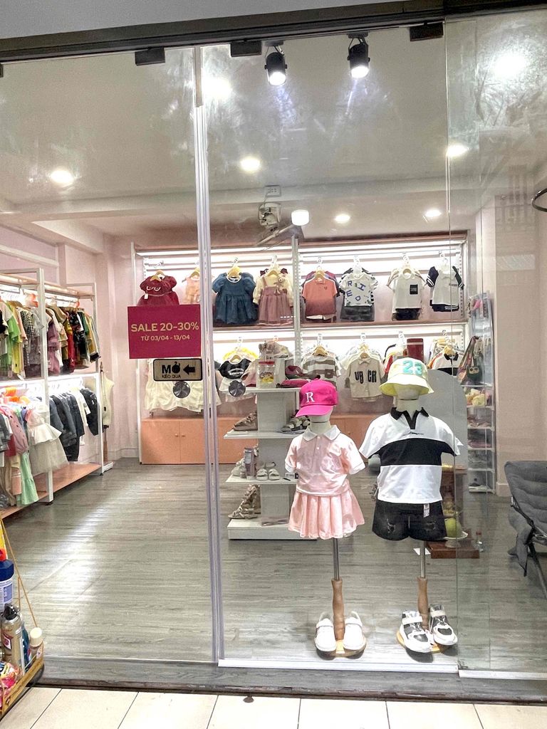 kệ tủ vật dụng cửa hàng shop quần áo. Mua bán Tủ, kệ gia đình tại Thành phố Thủ Đức Tp Hồ Chí Minh được đăng bởi Trang nguyễn hình 1