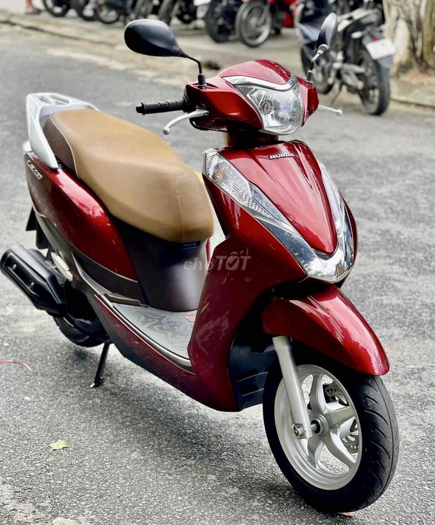 Lead đỏ đô 2014 biển số 43. Đc 107 khúc hạo. Mua bán Xe máy tại Quận Sơn Trà Đà Nẵng được đăng bởi Anh Thành hình 3