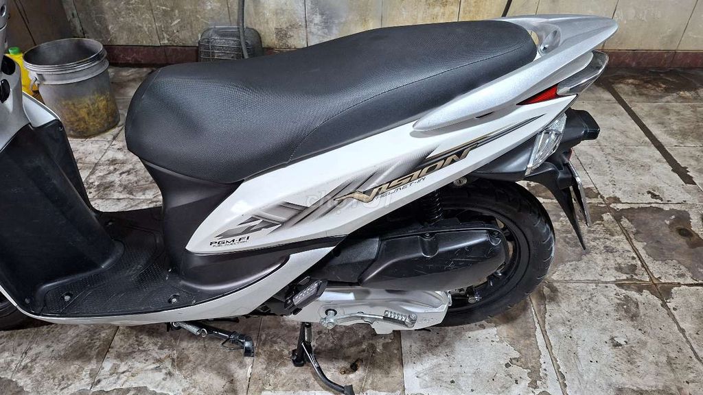 Bán Honda Vision FI đời 2013 giấy tờ hợp lệ. Mua bán Xe máy tại Quận Tân Bình Tp Hồ Chí Minh được đăng bởi Đình Khương hình 6