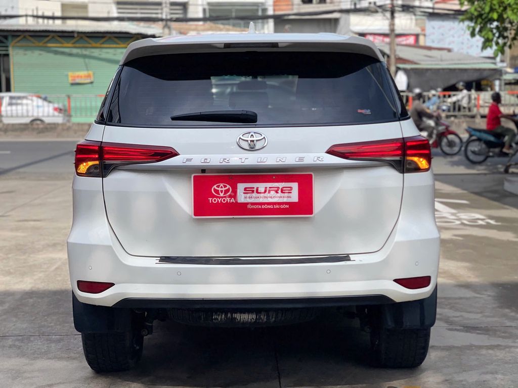 Fortuner 2.4G 4x2MT 2022 - Банк HT 75% - Цена договорная
